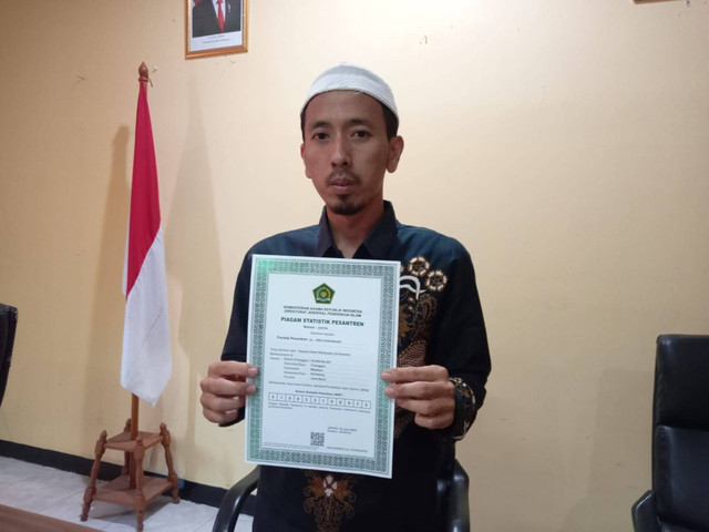 Kiki Andriawan, pengasuh Pondok Pesantren (Ponpes) Al-Isra di Karawang. Foto: Istimewa