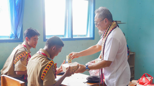 Mendag Zulhas Uji Coba Makan Bergizi Gratis ke Siswa di Lampung. Foto: Dok. Istimewa