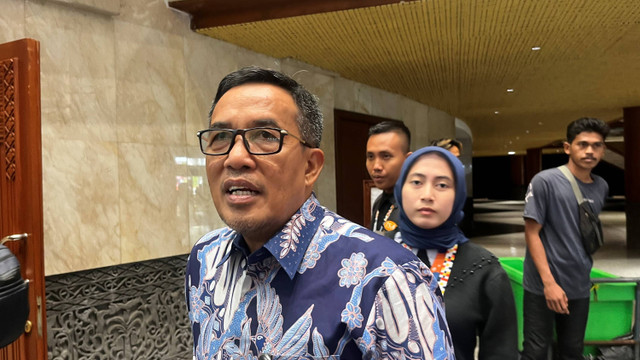 Direktur Jenderal Perdagangan Dalam Negeri (PDN) Kemendag Isy Karim usai acara Retail Summit & Hari Belanja Diskon Indonesia (HBDI) 2024 di Jakarta, Jumat (9/8/2024). Foto: Widya Islamiati/kumparan