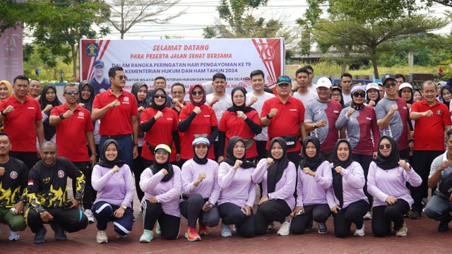 Penuh Semangat, Jajaran Kemenkumham Sumsel Jalan Santai Meriahkan HariPengayoman