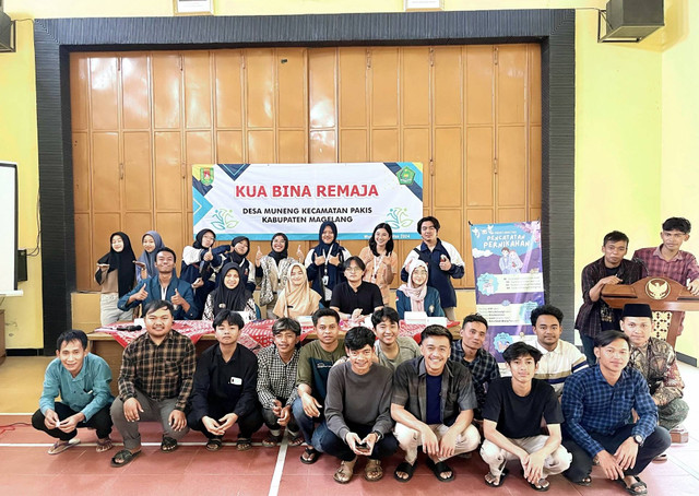 Pelaksanaan Program Kerja terkait Persyaratan Pendafraran Pernikahan di Balai Desa Muneng