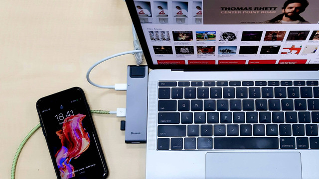 Ilustrasi Bagaimana Cara Instal Game di HP. Sumber: Unsplash/Yogas Design
