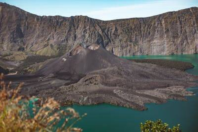 Ilustrasi legenda gunung rinjani. Foto: Pexels