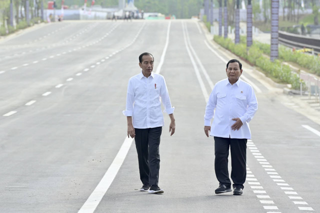 Presiden Joko Widodo dan presiden terpilih, Prabowo Subianto di IKN, Kalimantan Timur. Foto: Dok. Muchlis Jr/Biro Pers Sekretariat Presiden