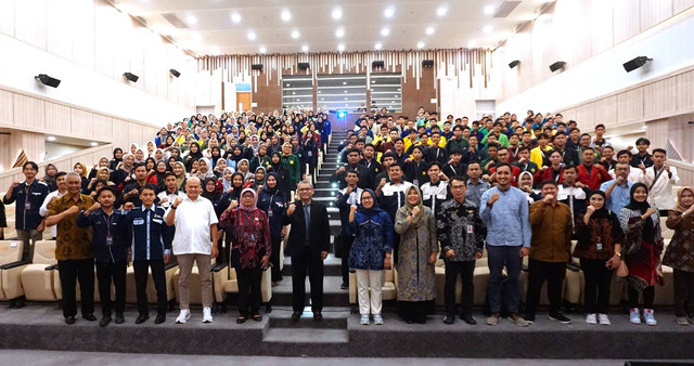 Universitas Ahmad Dahlan (UAD) Adakan Seminar Nasional Jambore Koperasi Mahasiswa Nasional 2024 (Dok. Nafisa)