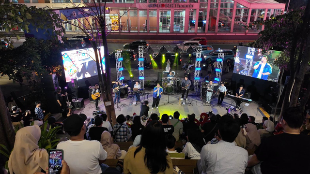 Penampilan Ear Sun di IBJ Music Night. Foto: Istimewa