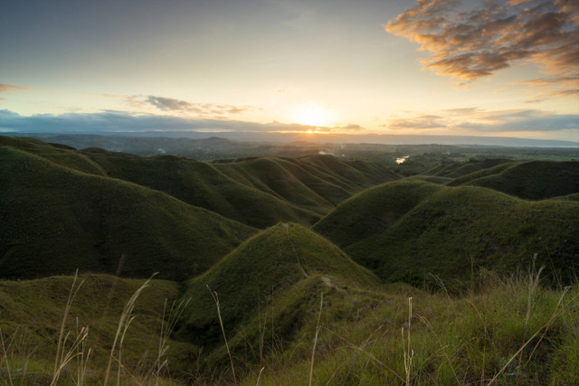 Bukit Tanau di Sumba Timur. Foto: Shutterstock