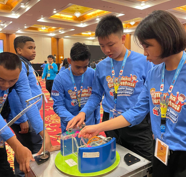 Siswa Kalbar saat mengikuti OSN. Kalbar berhasil meraih TOP 10 di Olimpiade Sains tahun ini. Foto: Dok. Dinas Pendidikan dan Kebudayaan Kalbar