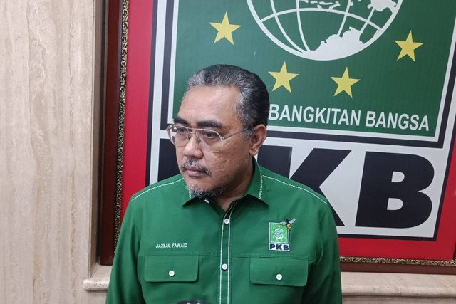 Waketum PKB, Jazilul Fawaid saat diwawancarai wartawan di kantor DPP PKB, Jakarta Pusat, Selasa (13/8/2024). Foto: Fadlan Nuril Fahmi/kumparan