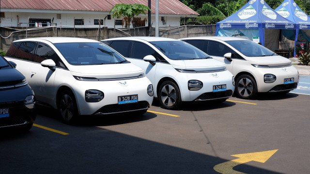 Media first drive mobil listrik Wuling Cloud EV Jakarta-Bogor, Selasa (13/8/2024). Foto: Sena Pratama/kumparan