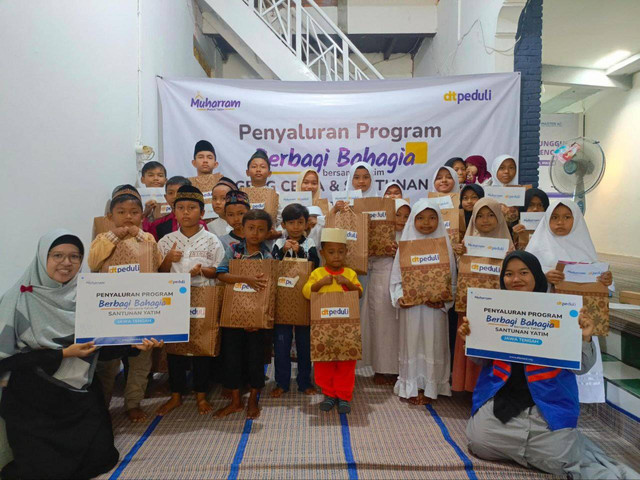 Dongeng Kak Nabila Bikin Ceria Anak Yatim di Kegiatan Berbagi Bahagia