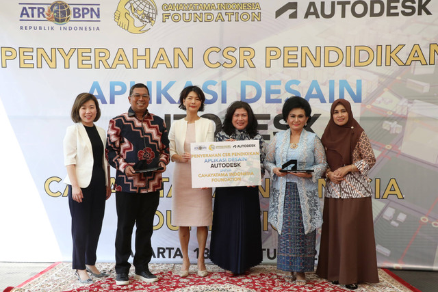 Penyerahan CSR Pendidikan Apilkasi Desain Autodesk Untuk Cahayatama Indonesia Foundation, Foto : Pribadi