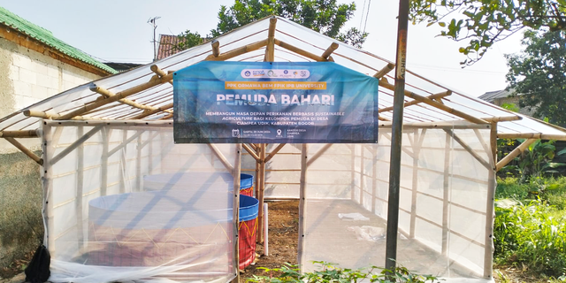 BEM FPIK IPB dan Pemuda Ciampea Udik Ciptakan Greenhouse dan Kolam Terpal