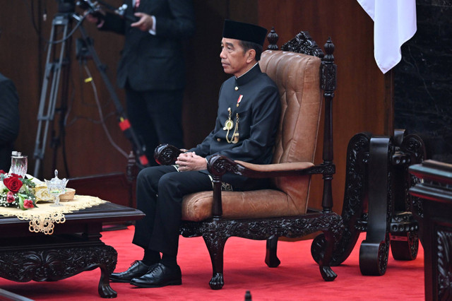 Presiden Joko Widodo saat menghadiri Sidang Tahunan MPR dan Sidang Bersama DPR - DPD Tahun 2024 di kompleks Parlemen, Senayan, Jakarta, Jumat (16/8/2024). Foto: Aditya Pradana Putra/ANTARA FOTO