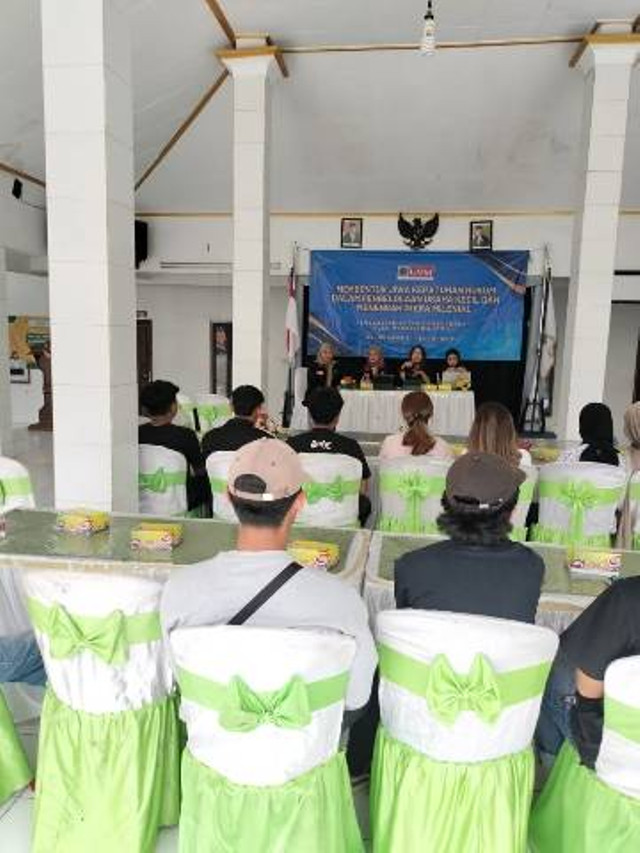 Sosialisasi oleh anggota PMM kelompok 54 gelombang 8