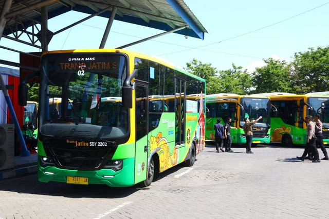 Bus Trans Jatim. Foto: Istimewa