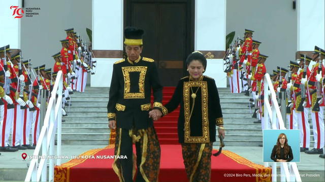 Presiden Joko Widodo tiba untuk menghadiri upacara HUT ke-79 RI Istana Negara IKN, Kalimantan Timur, Sabtu (17/8/2024). Foto: YouTube/Sekretariat Presiden