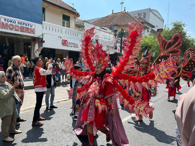 Pawai kemerdekaan di Kawasan Malioboro Jogja, Sabtu (17/8/2024). Foto: M wulan