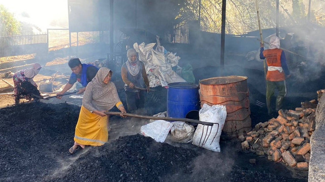 Pekerja Tanpa APD