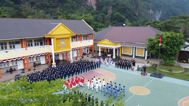 Upacara Peringatan Detik - Detik Kemerdekaan RI ke-79, 17 Agustus 2024 di ICBS Payakumbuh, Sumatera Barat. Sumber: dokumentasi pribadi