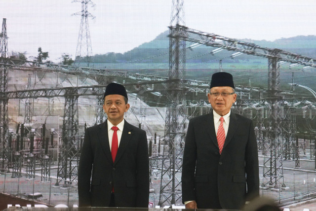 Suasana serah terima jabatan Bahlil Lahadalia sebagai Menteri Energi dan Sumber Daya Mineral (ESDM), Senin (19/8/2024). Foto: Iqbal Firdaus/kumparan