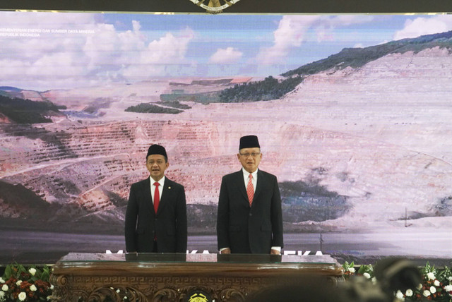 Suasana serah terima jabatan Bahlil Lahadalia sebagai Menteri Energi dan Sumber Daya Mineral (ESDM), Senin (19/8/2024).  Foto: Iqbal Firdaus/kumparan