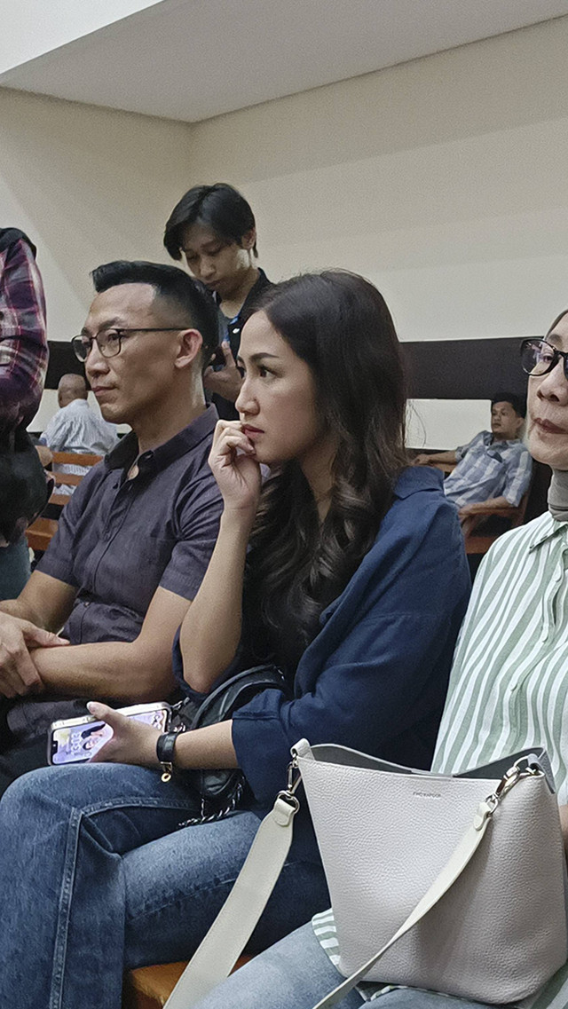 Tamara Tyasmara dalam sidang kasus kematian putranya Raden Andante Khalif Pramudityo, PN Jakarta Timur, Senin (19/8/2024). Foto: Giovanni/kumparan