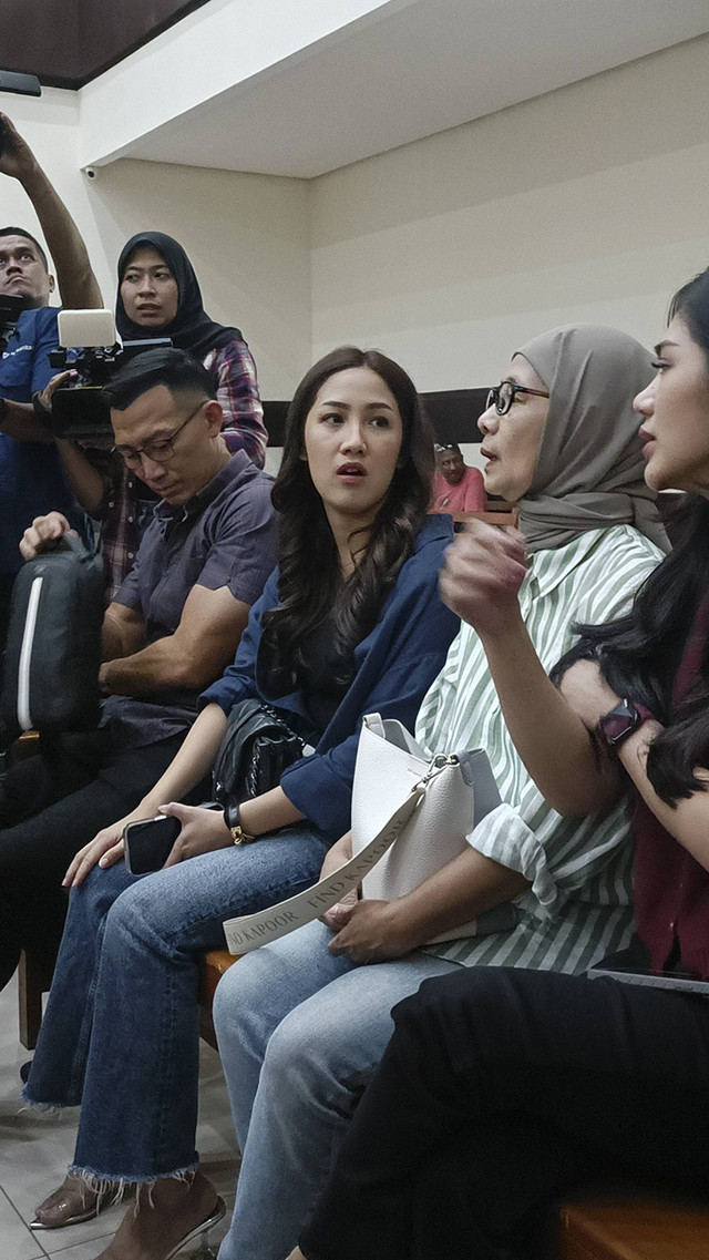 Tamara Tyasmara dalam sidang kasus kematian putranya Raden Andante Khalif Pramudityo, PN Jakarta Timur, Senin (19/8/2024). Foto: Giovanni/kumparan