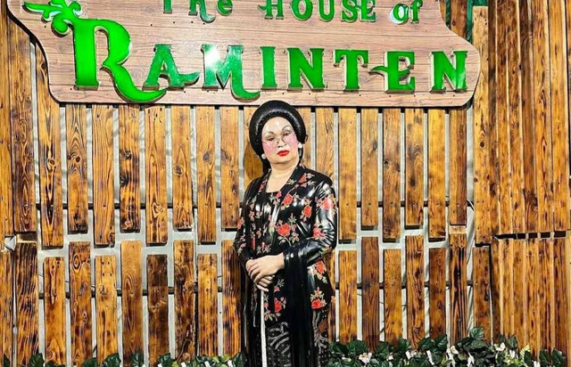 Patung sosok Raminten di House of Raminten Jogja. Foto: House of Raminten