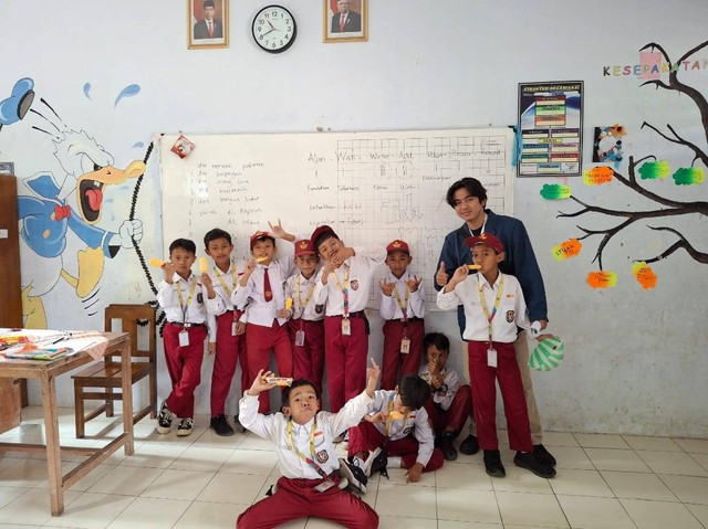 *Dokumentasi bersama anak kelas 5 SDN 1 Muneng