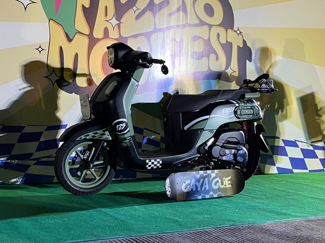 Yamaha Fazzio milik modifikator asal Makassar, Elmo yang bertema 'old school'. Foto: Sena Pratama/kumparan