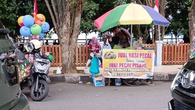 Aktivitas hari Minggu pagi (18/8) di Taman Nukila, Ternate