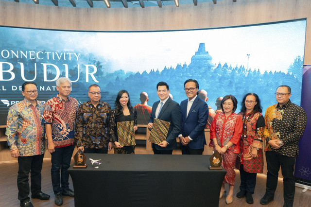 Penandatanganan MoU antara InJourney dan Thai Airways untuk kembangkan konektivitas udara ke Borobudur. Foto: Dok. InJourney