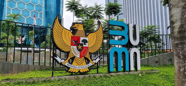 Ilustrasi Gedung Kementerian BUMN. Foto: Shutterstock