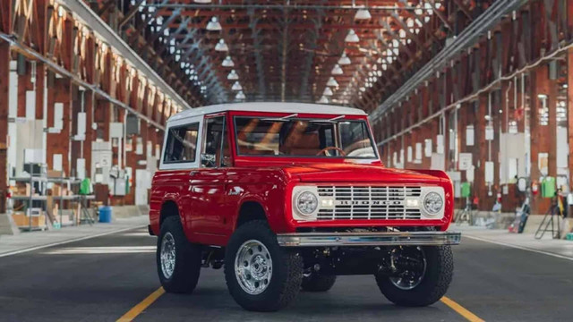 Mobil Ford Bronco listrik bikinan bengkel Kindred Motorworks asal California, Amerika Serikat. Foto: Kindred Motorworks 