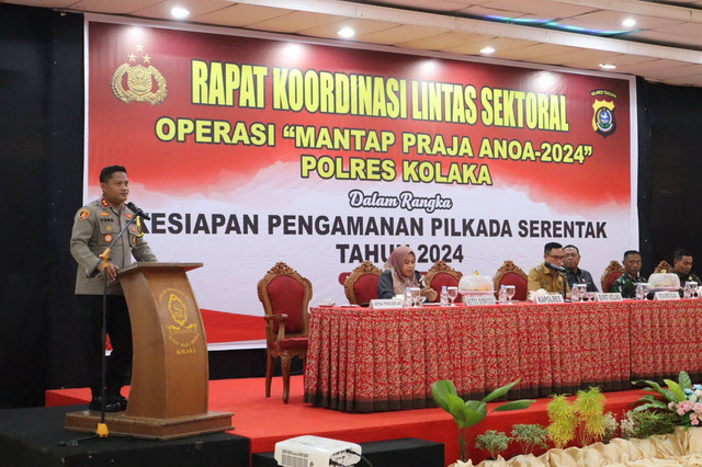 Kapolres Kolaka AKBP Moh. Yosa Hadi saat membuka rakor lintas sektoral pada Pilkada 2024.