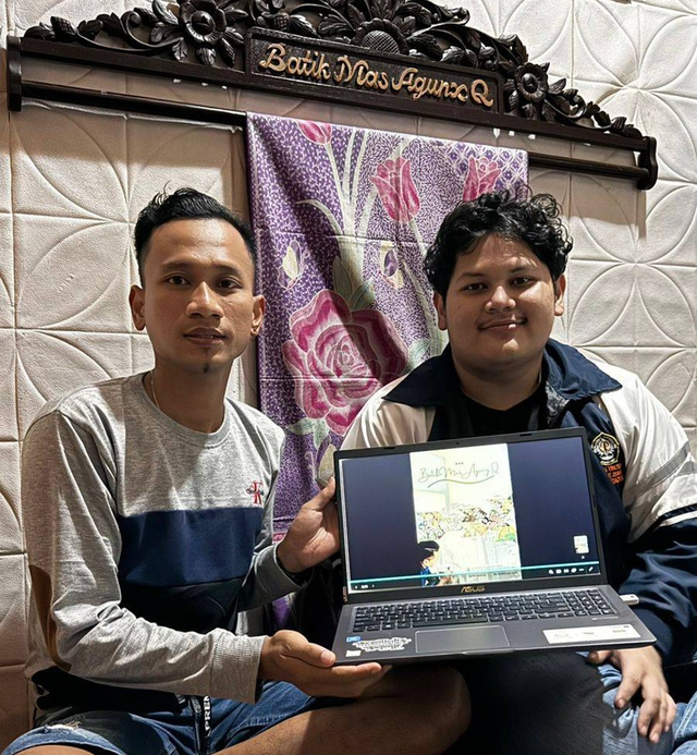 Pendampingan Pembuatan dalam Pembuatan Design Grafis Profile UMKM BATIK