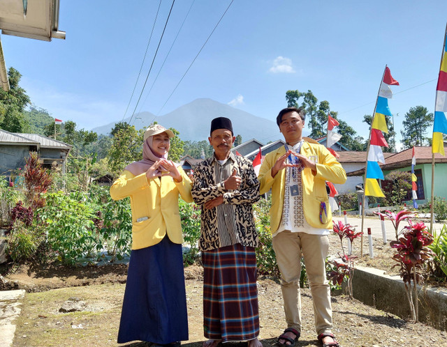 Wawancara dan Silaturahmi dengan Mbah Warsito 