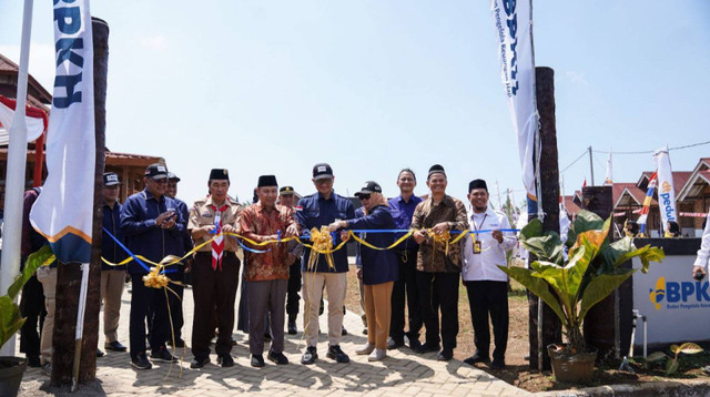 Kampung Haji BPKH Sukabumi Diresmikan, Para Penyintas Kini Bisa Hidup Tenang