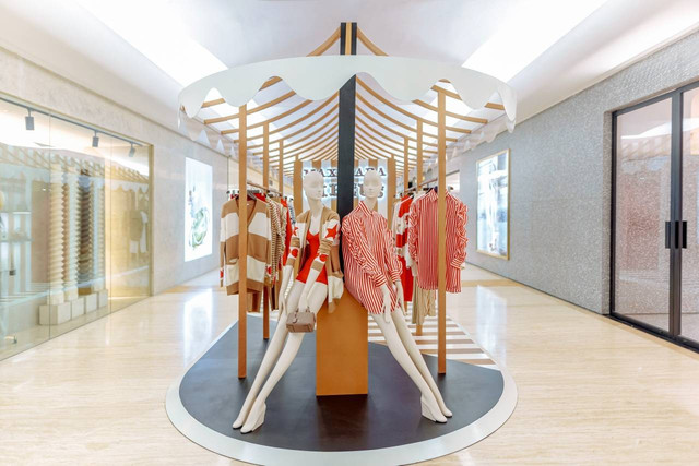 Mengintip Koleksi Bertema Sirkus dari Max Mara di Gerai Pop Up Plaza Indonesia. Foto: dok. Max Mara