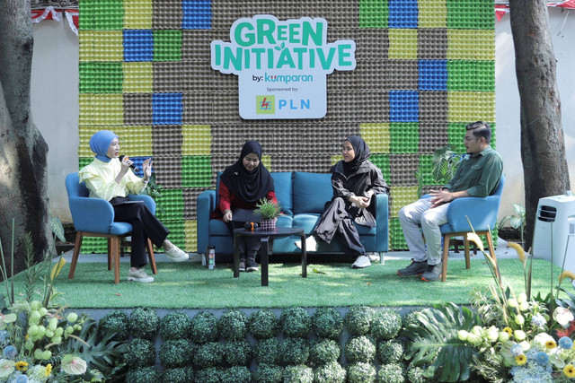 Talkshow soft launching Green Initiative by kumparan pada acara Green Initiative Connect yang disponsori oleh PLN di Taman Komunitas kumparan, Rabu (21/8/2024). Foto: Iqbal Firdaus/kumparan