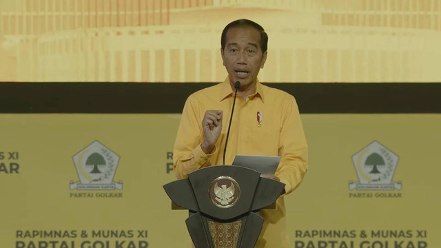 Presiden Joko Widodo memberikan sambutan pada penutupan Rapimnas dan Musyawarah Nasional XI Partai Golkar 2024 di Jakarta, Rabu (21/8/2024). Foto: Youtube/ Golkar Indonesia