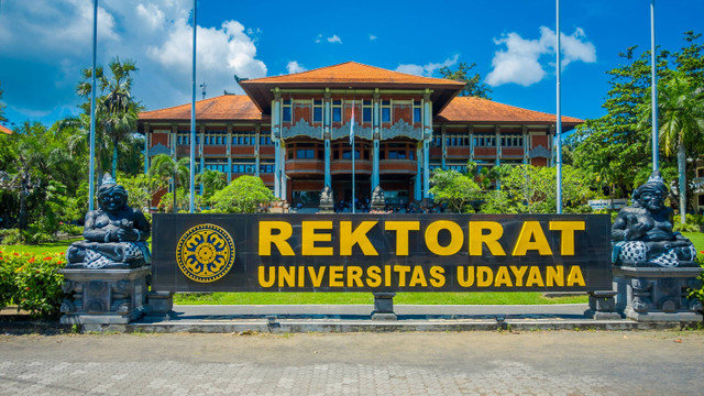 Gedung Rektorat Udayana Foto: Shutterstock