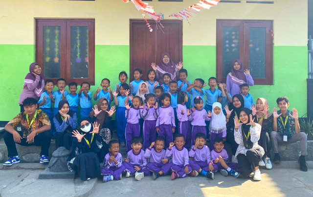 KKN MAs 41 Usung Program Belajar Sambil Bermain di TK Desa Pondok (Dok. Istimewa)