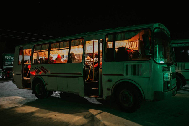 Tips naik bus jarak jauh. Foto hanya ilustrasi, bukan yang sebenarnya. Sumber: Pexels/Sultan Raimosan