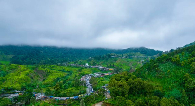 Puncak Suji. Foto hanyalah ilustrasi bukan tempat sebenarnya. Sumber: Unsplash/Ammar Andiko