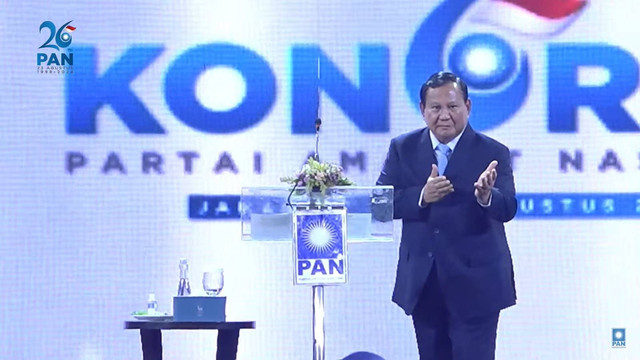 Presiden terpilih, Prabowo Subianto hadir penutupan Kongres PAN di Grand Ballroom Kempinski, Jakarta Pusat, Sabtu (24/8). Foto: youtube/pantv