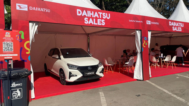 PT Astra Daihatsu Motor (ADM) kembali gelar acara Kumpul Sahabat Solo di Stadion Manahan Solo, Minggu (25/8/2024).  Foto: Sena Pratama/kumparan