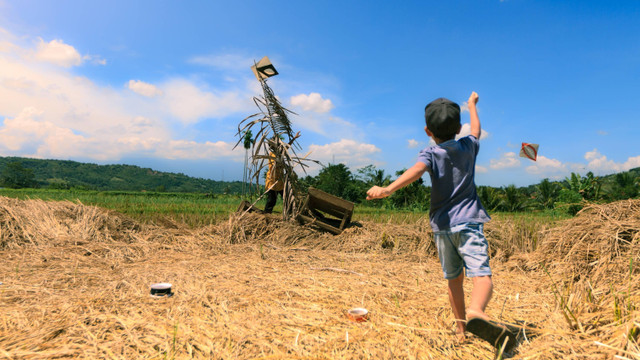 Ilustrasi anak bermain permainan Tradisional. Foto: Shutterstock