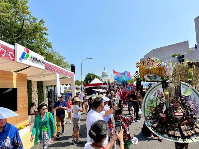 Booth Pertamina pada WOW Indonesia Festival 2024 di Washington DC, Amerika Serikat, Minggu (25/8/2024). Foto: Dok. Pertamina